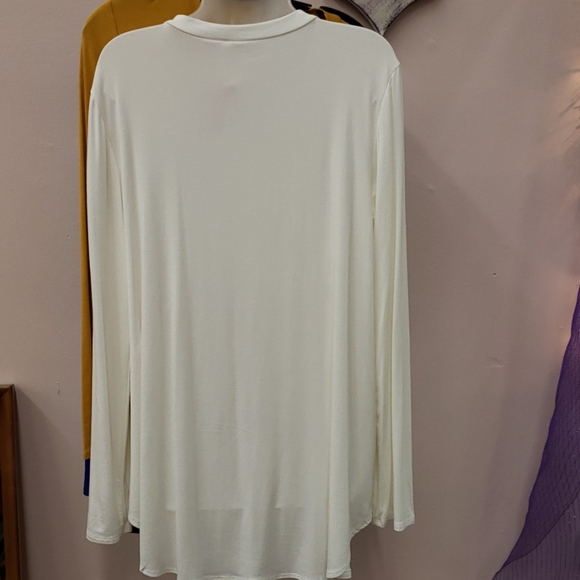 Ivory knit tunic top - Picture 2 of 4